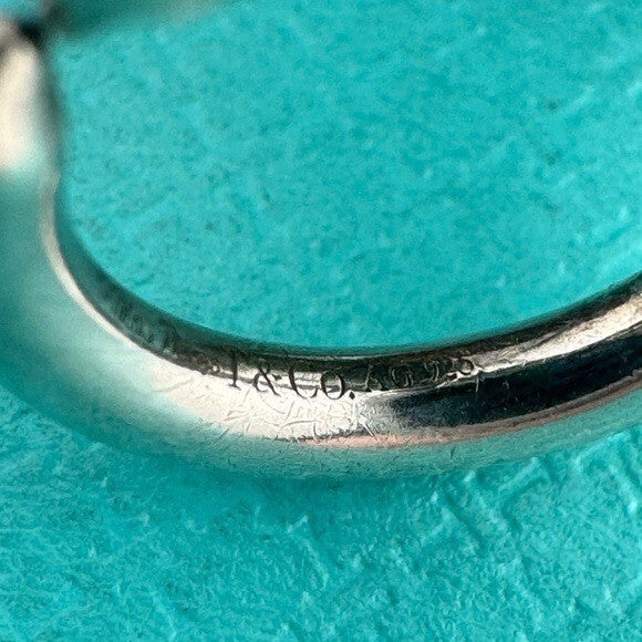 47412883