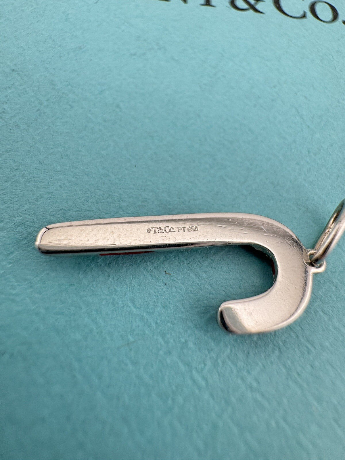 47018077